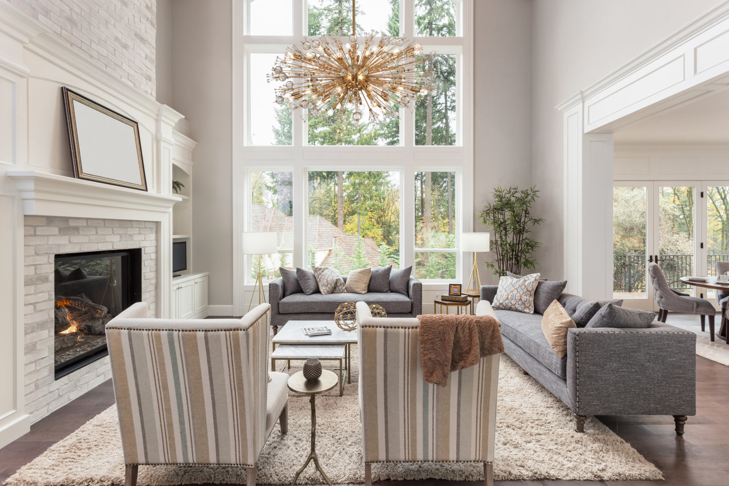 Elegant Lighting 2500D48 Vera 38 Light 48"W Oval Crystal Sputnik - ChromeBy Elegant Furniture & Lighting