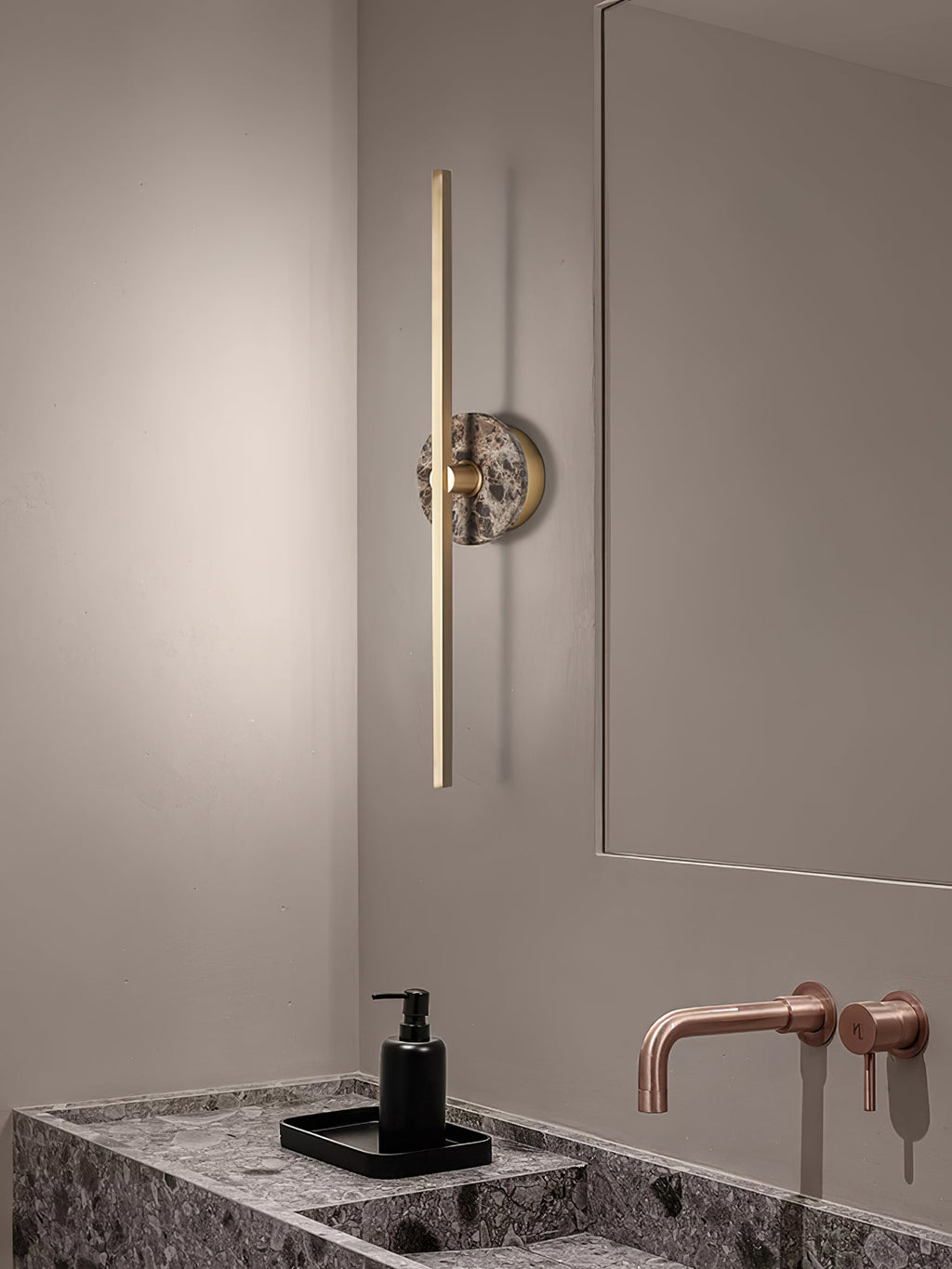 Zylaro Stone Wall Light