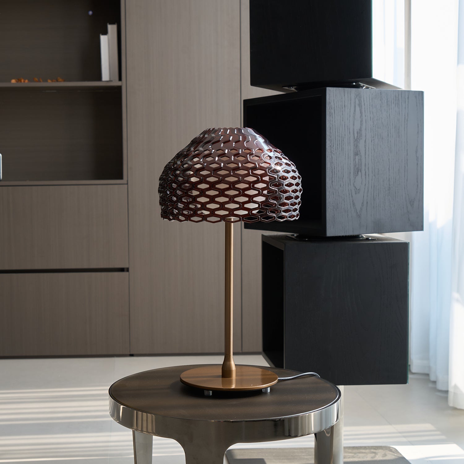Armadillo Table Lamp