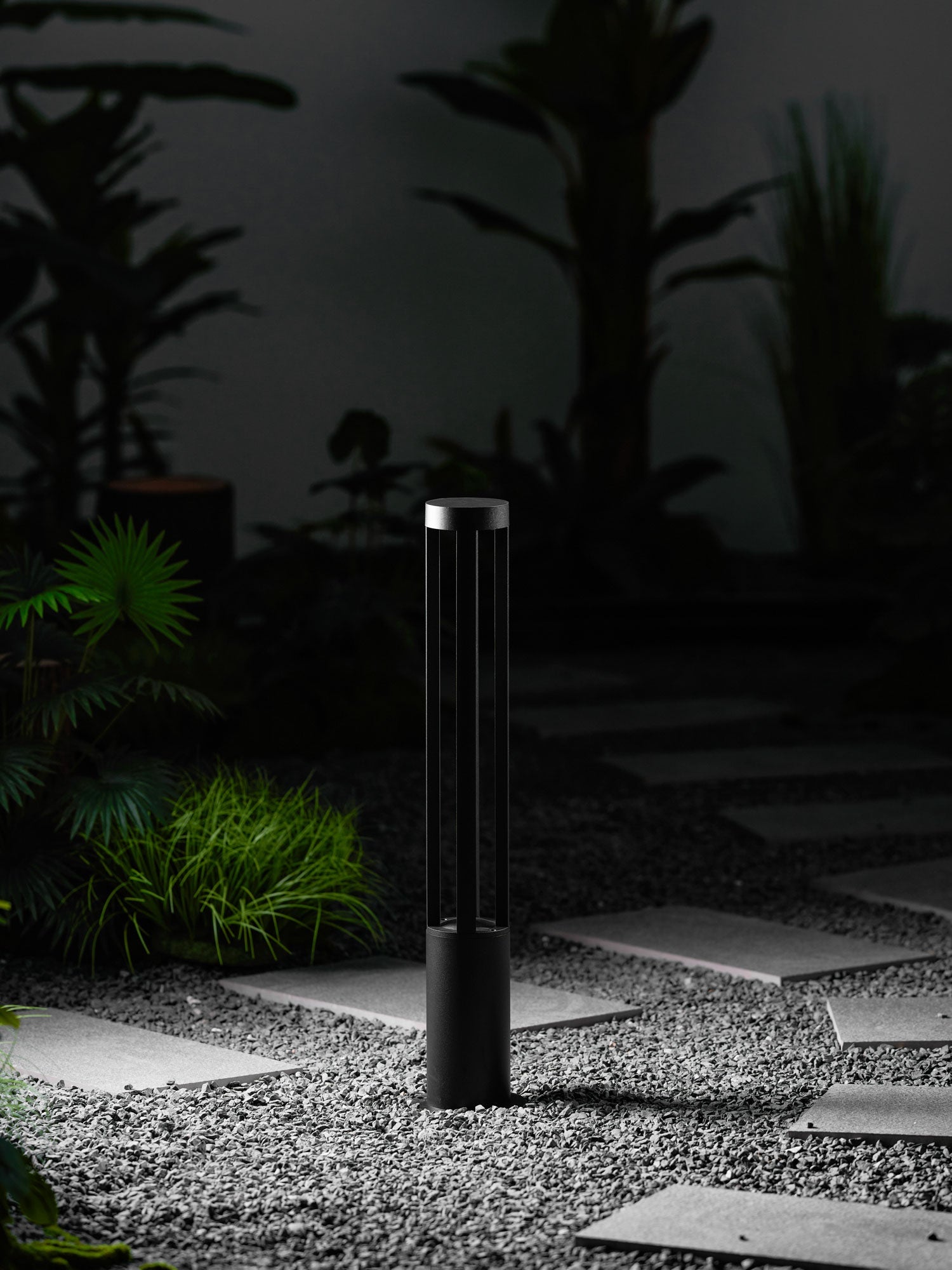 Black Cylindrical Garden Outdoor Light