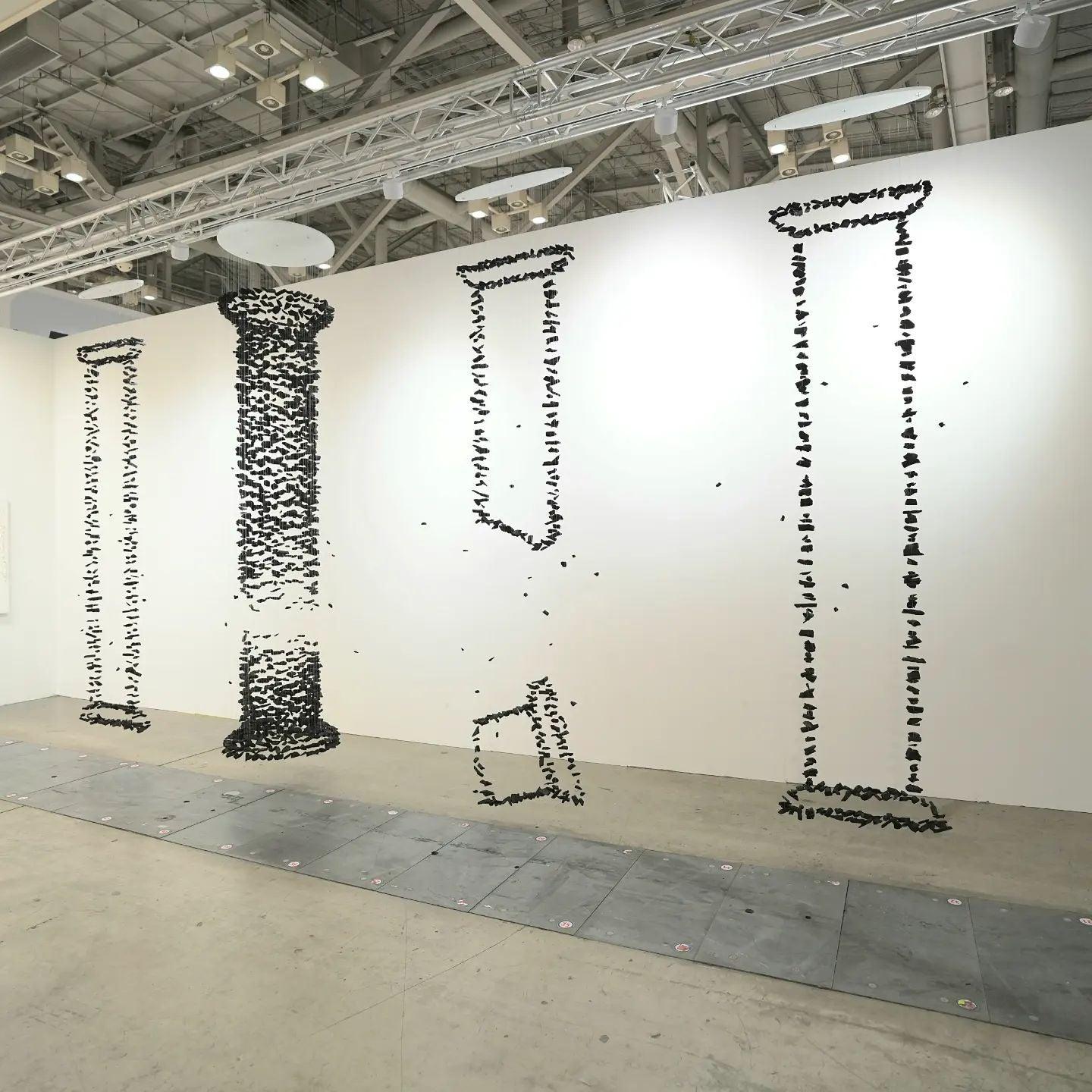 Black Stones Chandeliers