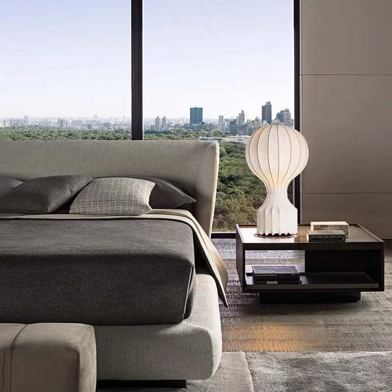 Gatto Silk Table Lamp Modern Minimalist LED Bedroom Decoration