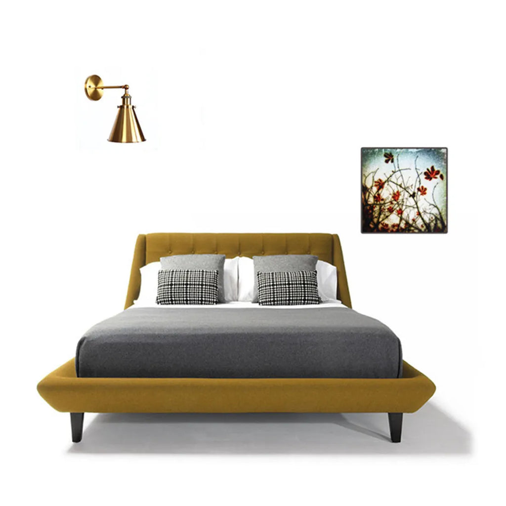 Elegant Gold Wall Sconce for Garden Corridor Lighting