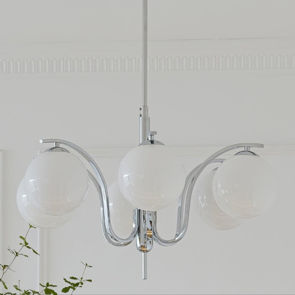Modo Deco Chandelier