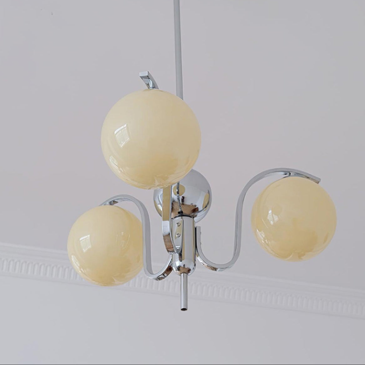 Modo Deco Chandelier