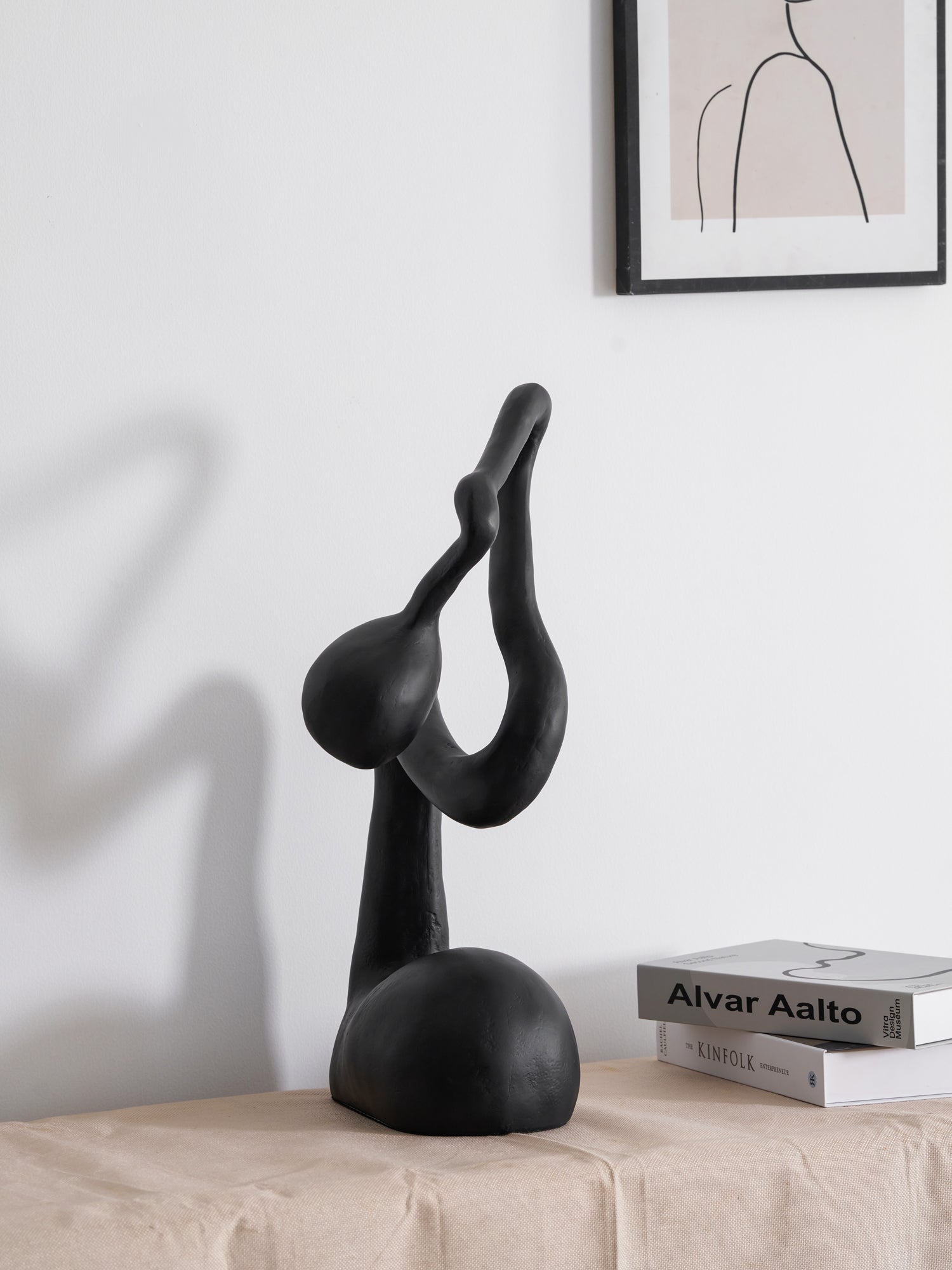 Myrrh Sculpture Table Lamp
