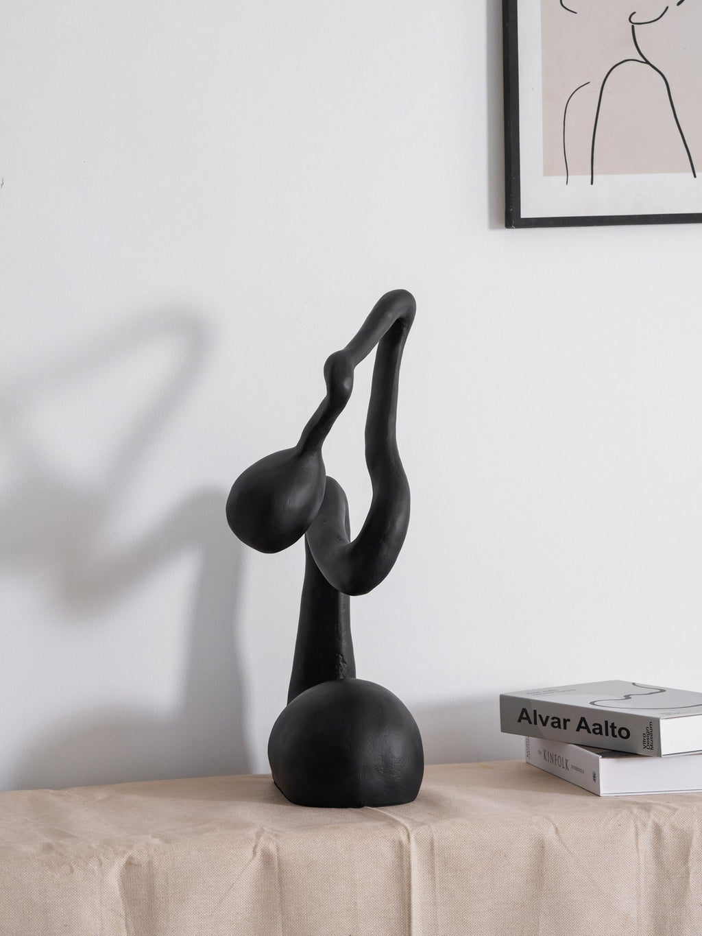 Myrrh Sculpture Table Lamp