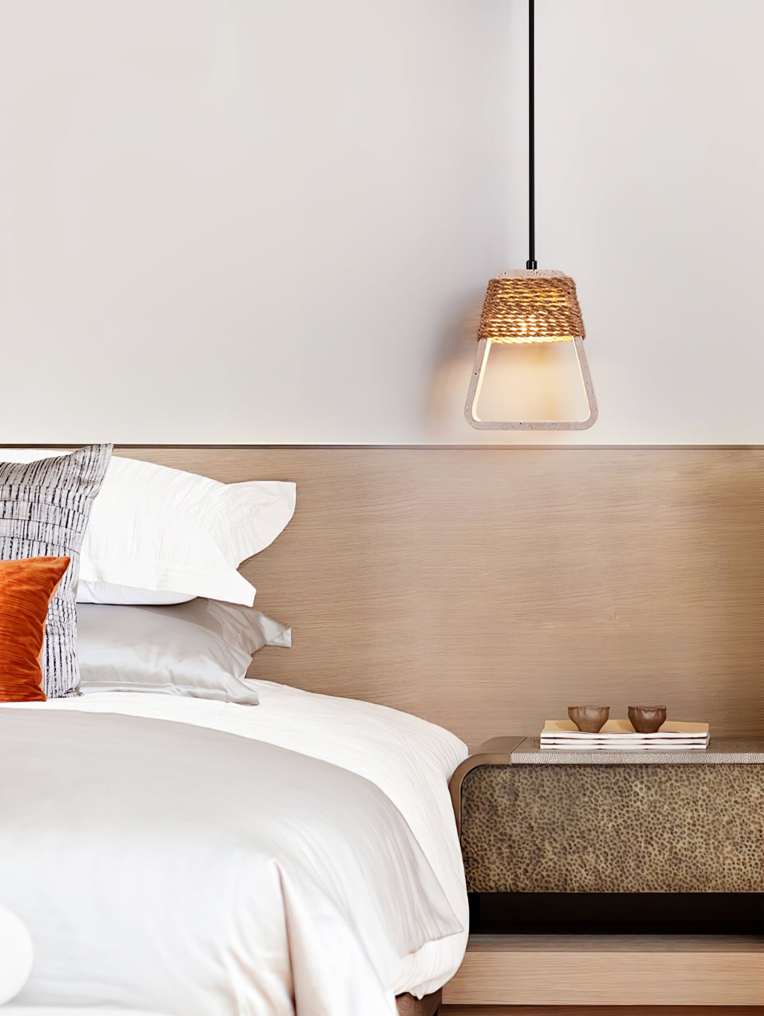 Naroa Pendant Light