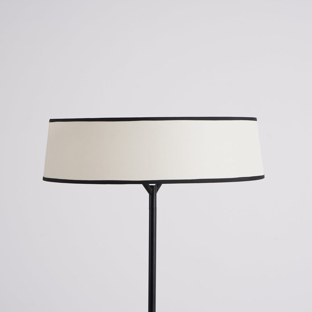 Dama Floor Lamp