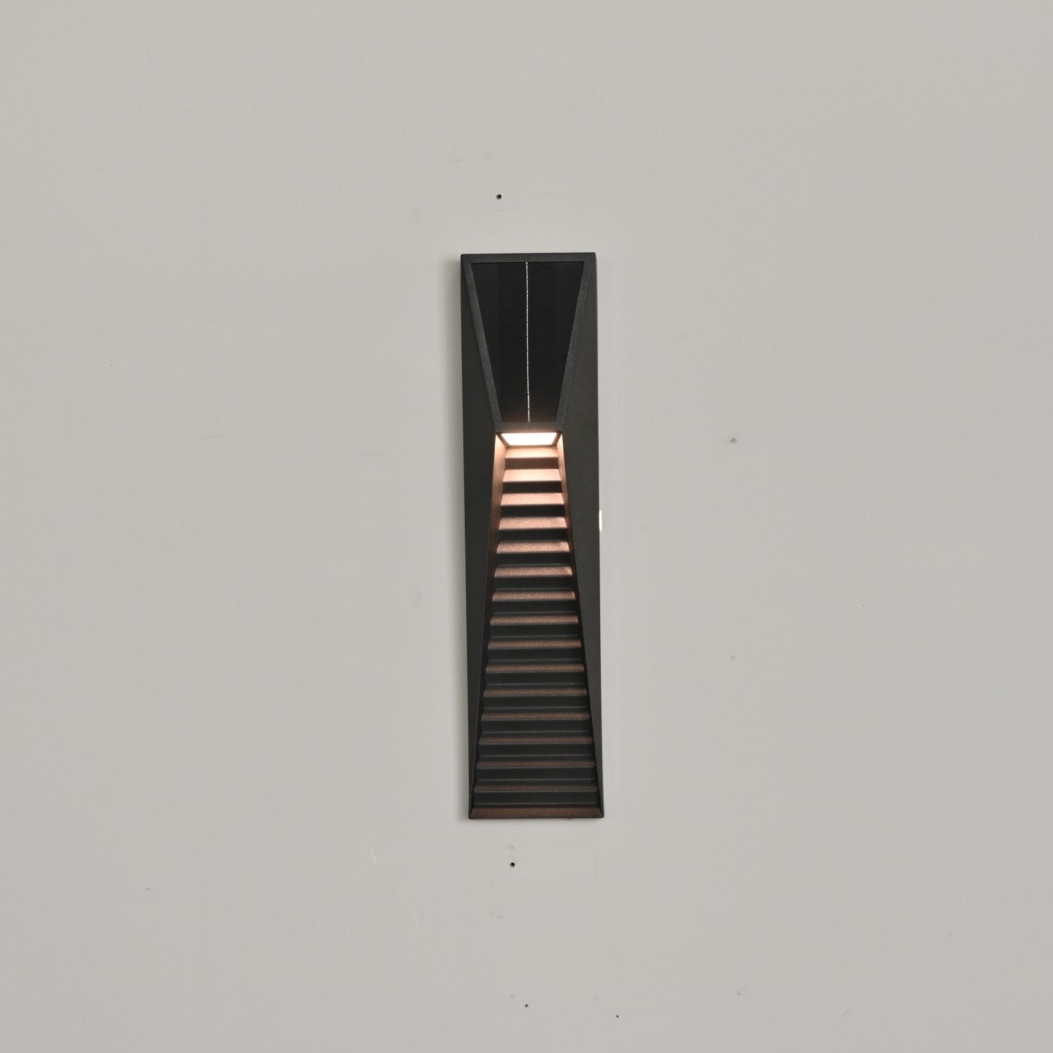 Obsidian Path Solar Outdoor Wall Light