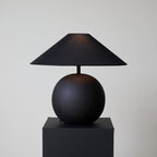 Obsidian Sphere Table Lamp