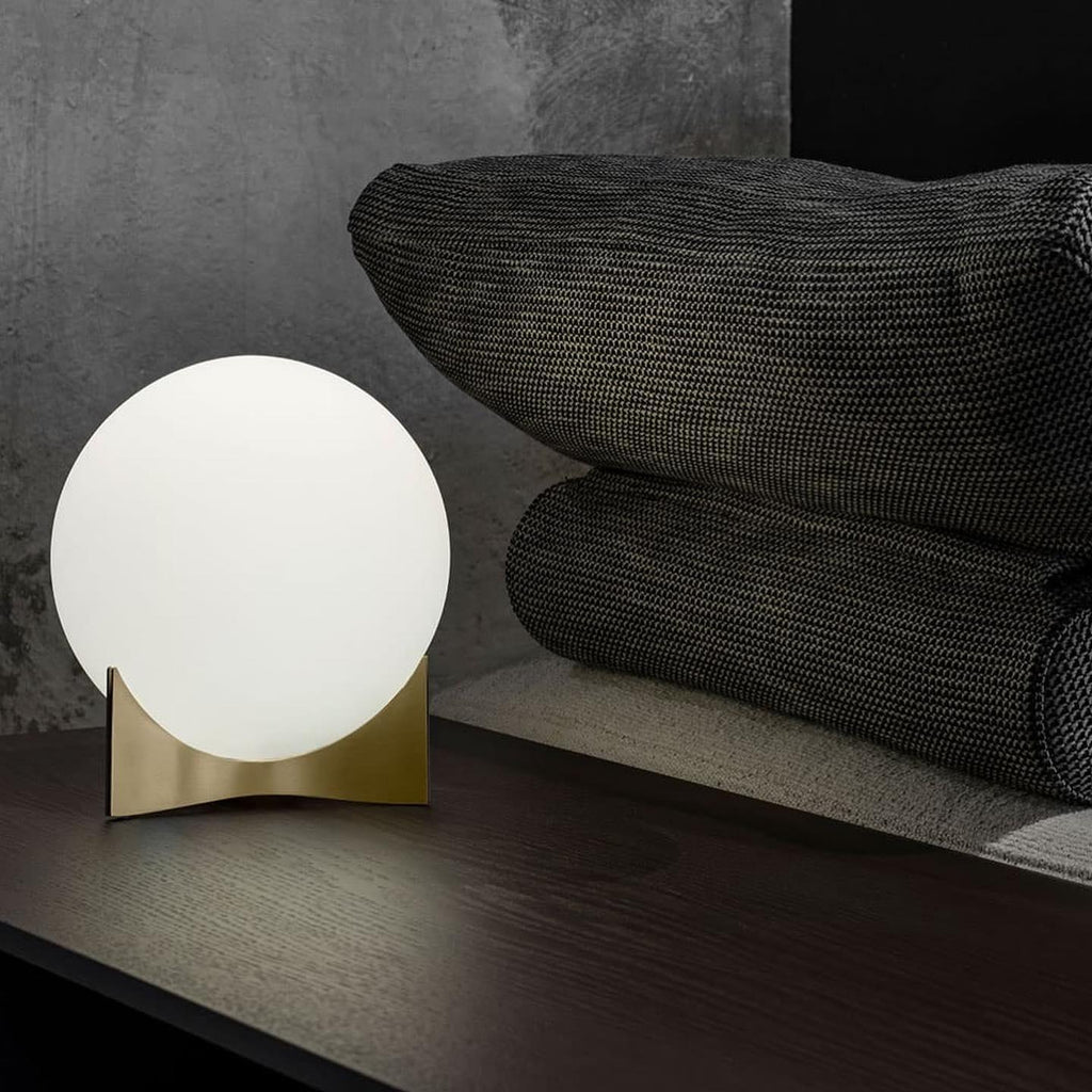 Oscar Table Lamp