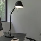 Parete Table Lamp