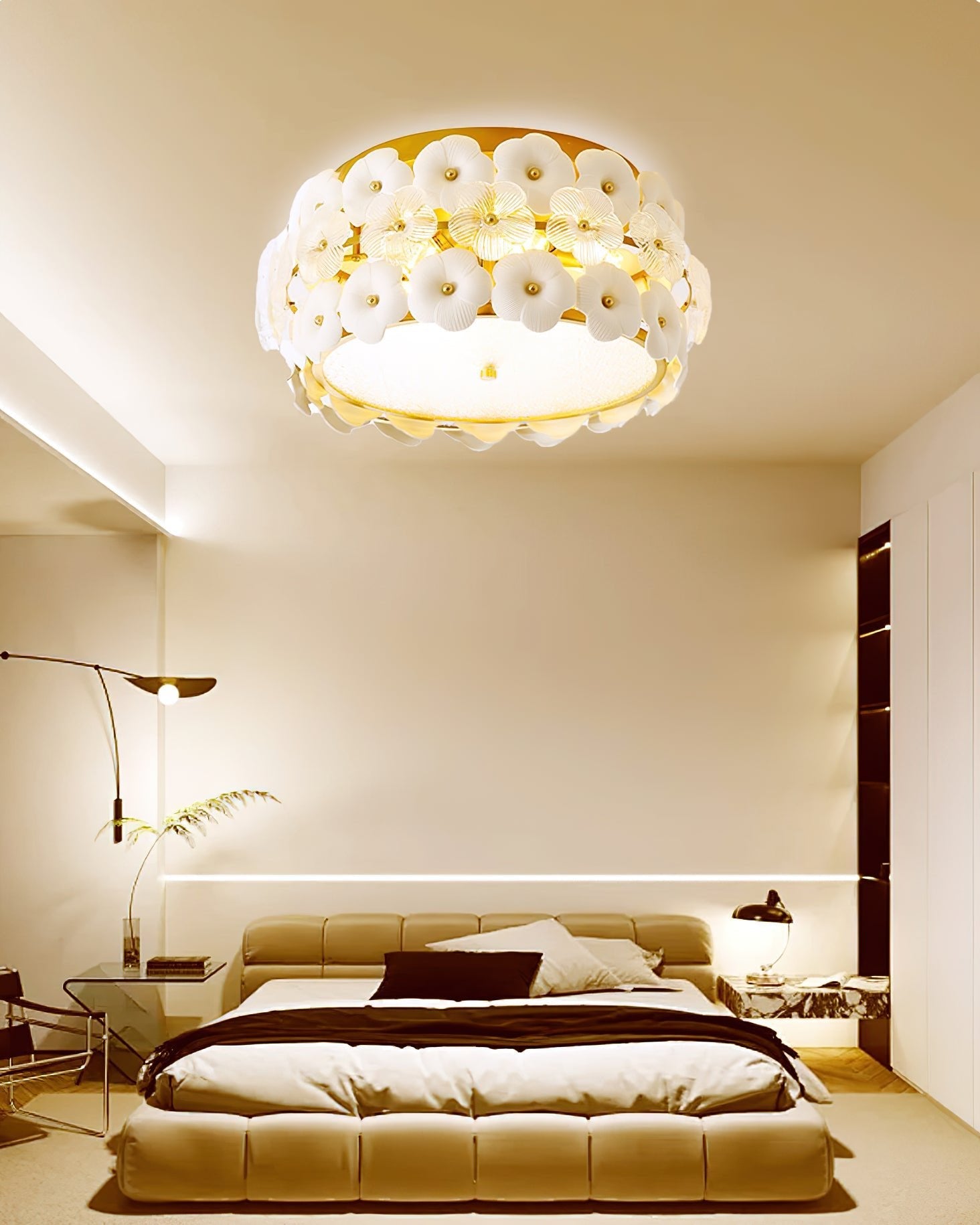 Regina Flowers Ceiling Lamp
