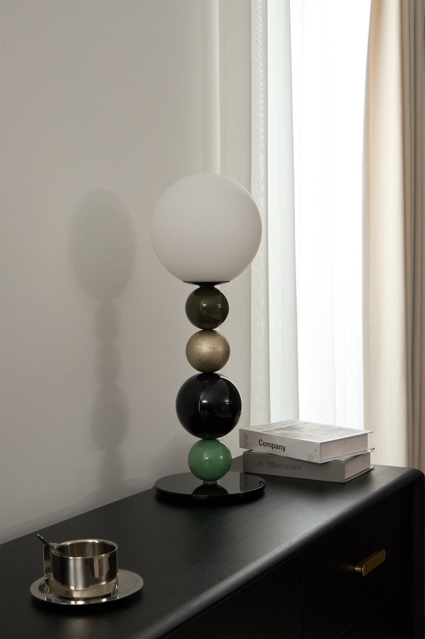 Round Balls Stacking Table Lamp