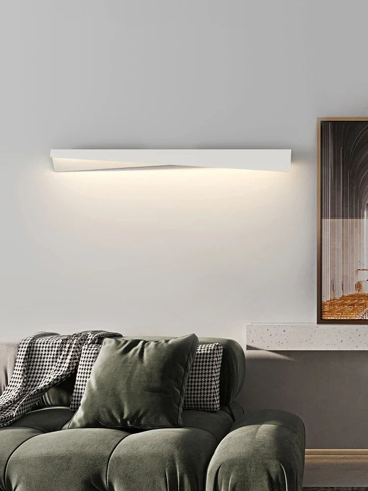 Modern LED Chandelier for Ceiling Restaurant, Creative Pendant Lights, Minimalist Loft Room Decor.