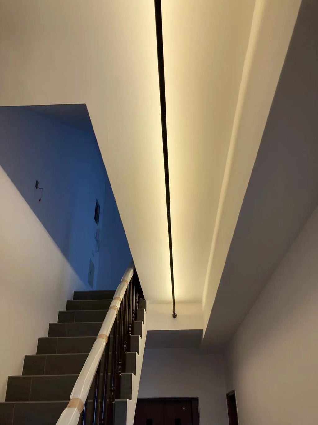 LED Skyline Ceiling Wall Lamp for Modern Home Lighting and Decor