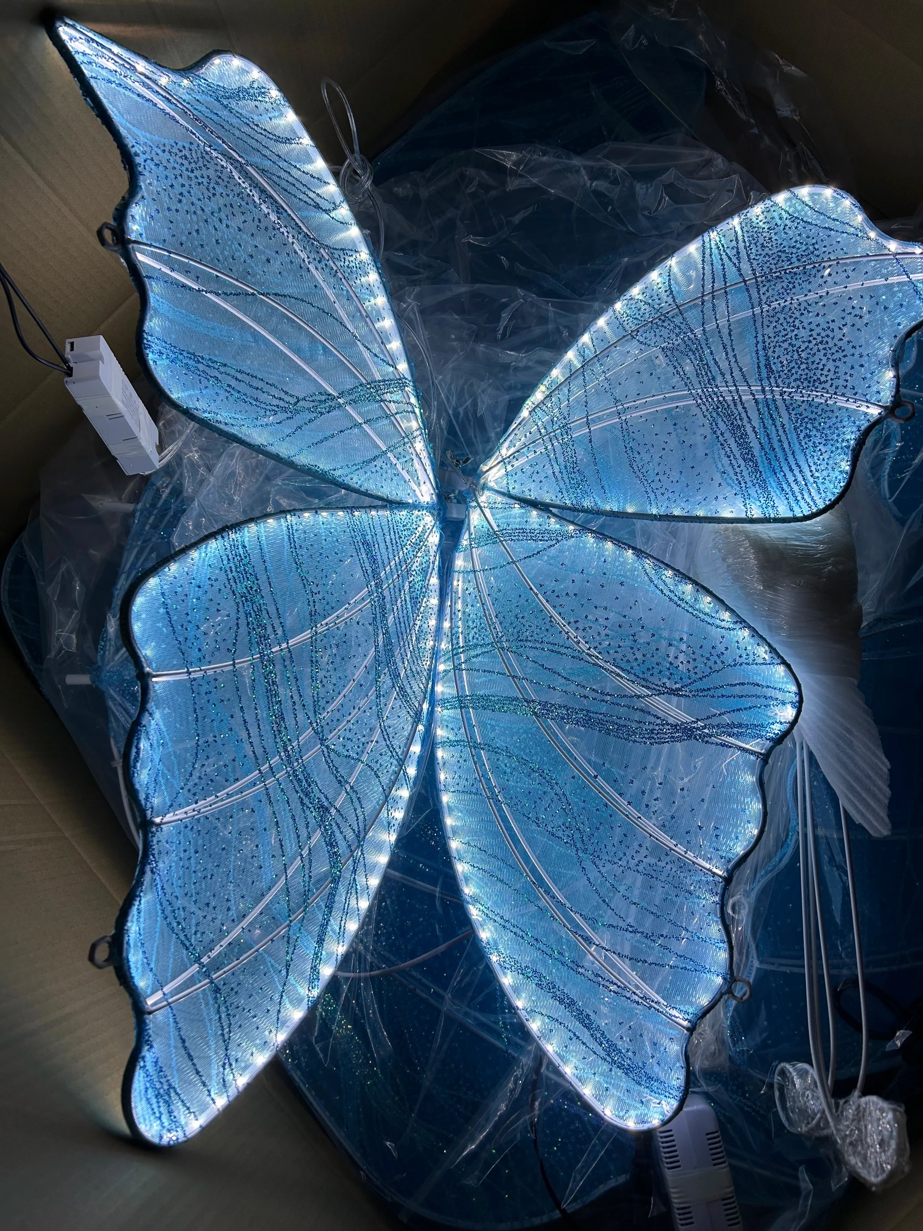 Romantic LED Butterfly Ceiling Lights for Wedding Party Stage Decor