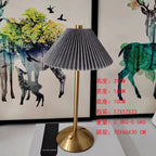 Mushroom Touch Dimming LED Table Lamp for Retro Ambiance