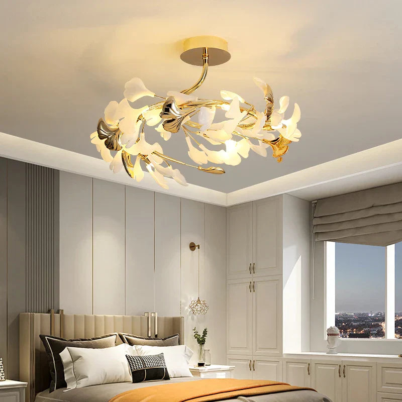 Ginkgo Leaf Bedroom Lamp: Post-modern Romantic Art Ceiling Light for Master Bedroom