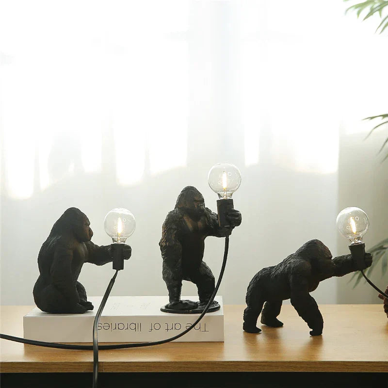 Nordic King Kong Resin Floor Lamp: Modern, Customizable LED Animal Light