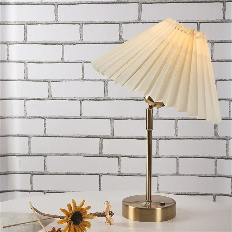 Adjustable Pleated Table Lamp Nordic Retro LED Desk Light for Living Room Bedroom