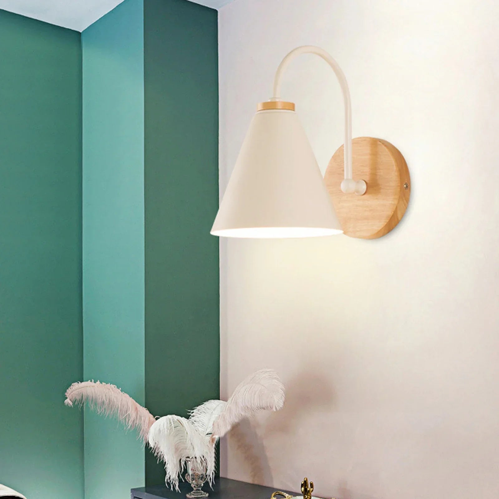 Wooden Wall Light Bedside Lamp Shade Modern Nordic E27 LED Sconce Living Room Lighting