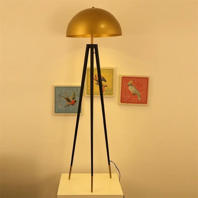 Metal Floor Lamp: Nordic Designer Standing Light for Living Room, Bedroom