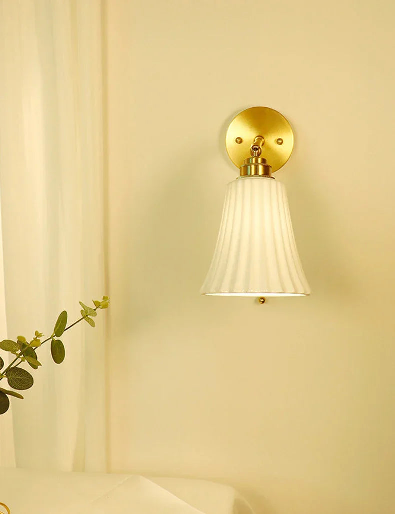 Retro Brass Wall Sconce - Luxury Bedroom Ceramic Wall Light