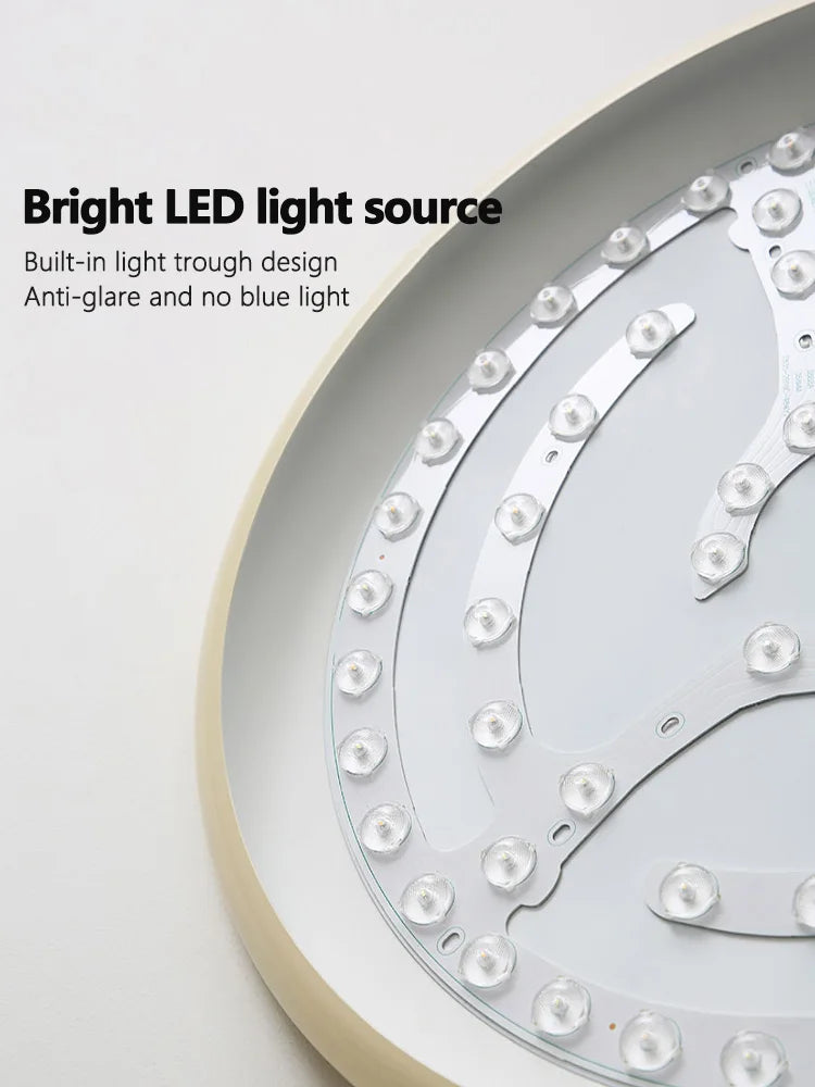 Modern UFO Style Chandelier Table Lamp for Trendy Restaurants & Bars