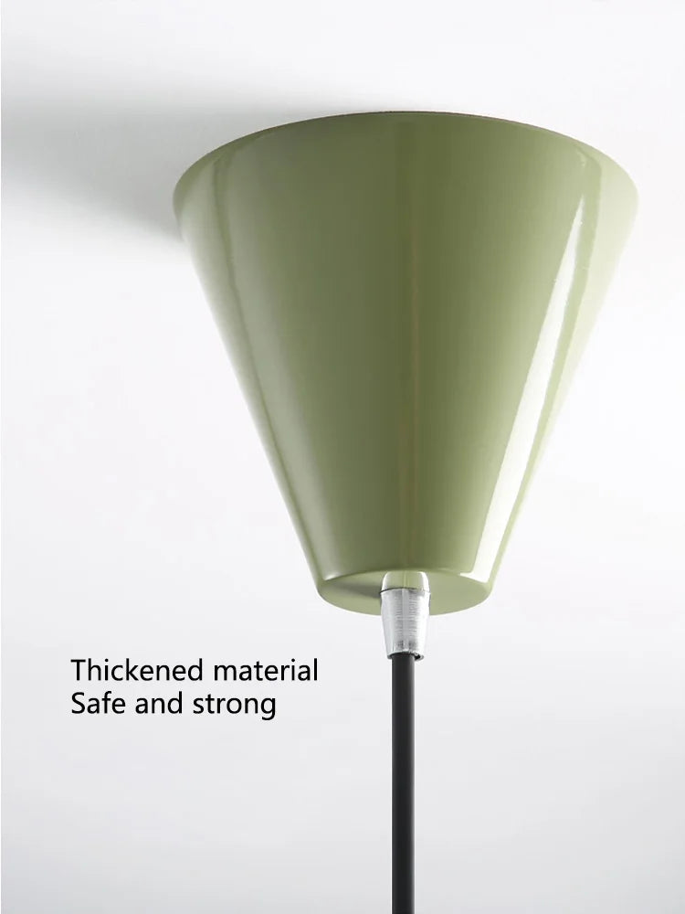 Modern UFO Style Chandelier Table Lamp for Trendy Restaurants & Bars