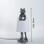 Frog Resin Desk Lamp: Retro Design LED Bedroom Lighting Fixture
