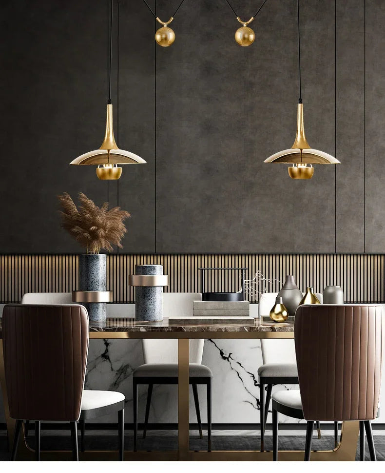 Shift UFO Pendant Light: Adjustable Height, Creative Design for Restaurants