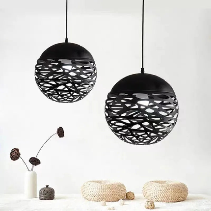 Kelly Pendant Lamp: Vintage Ball Light Chandelier for Industrial Home Decor