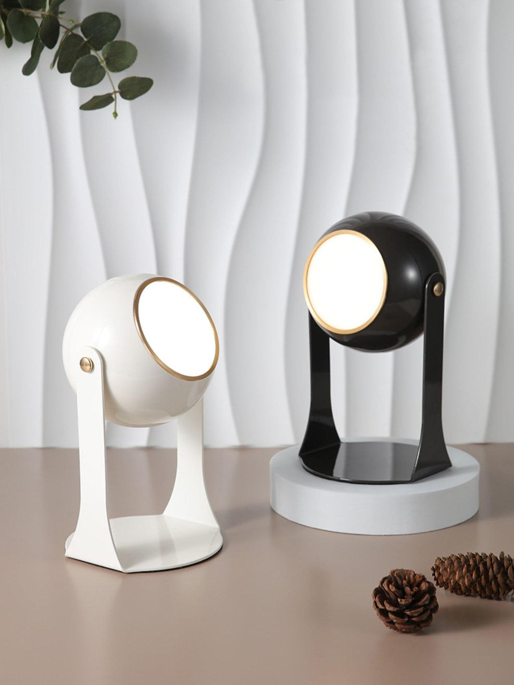 Svejk Table Lamp