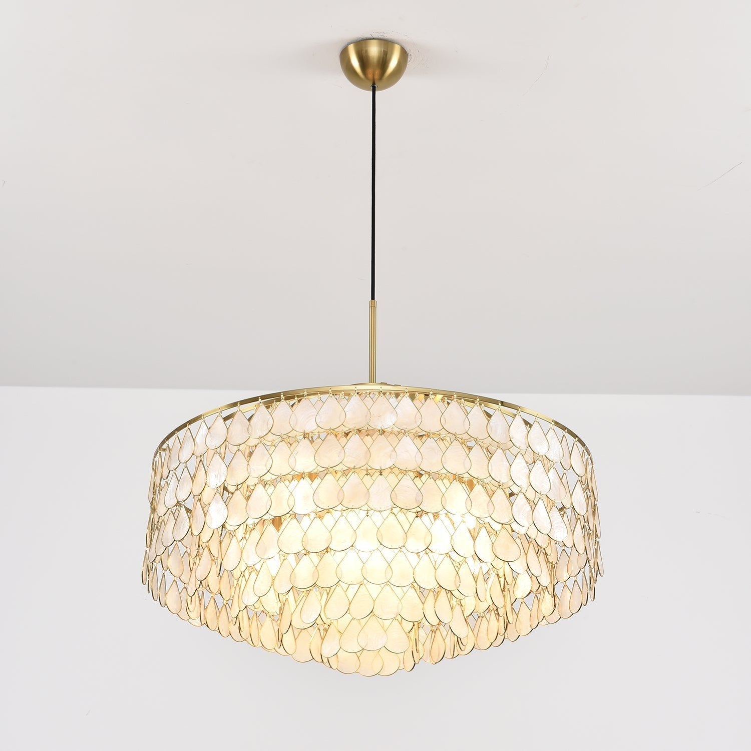 Teardrops Shell Chandelier