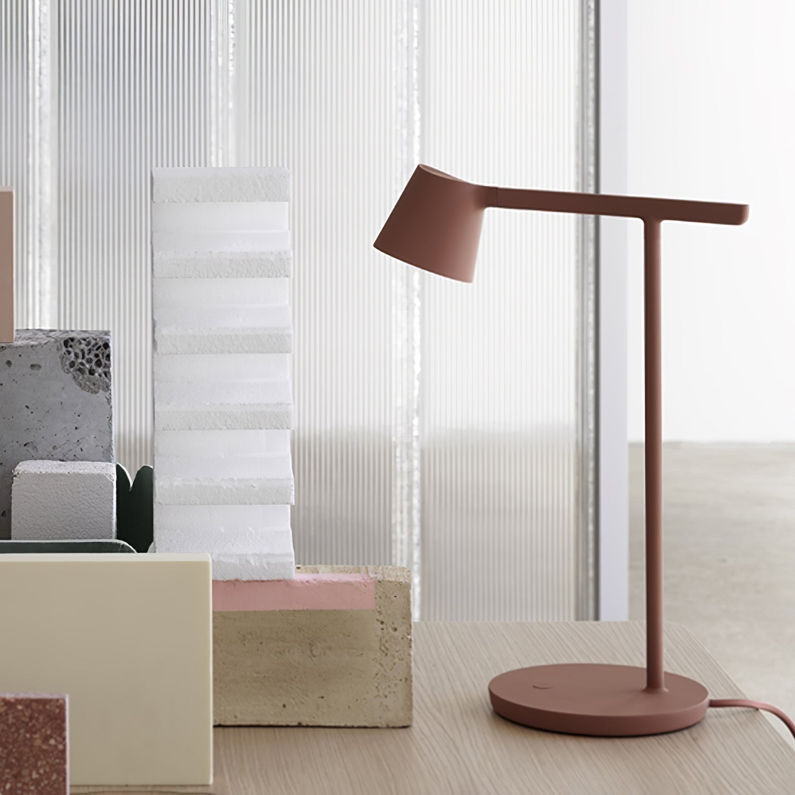 Core Table Lamp