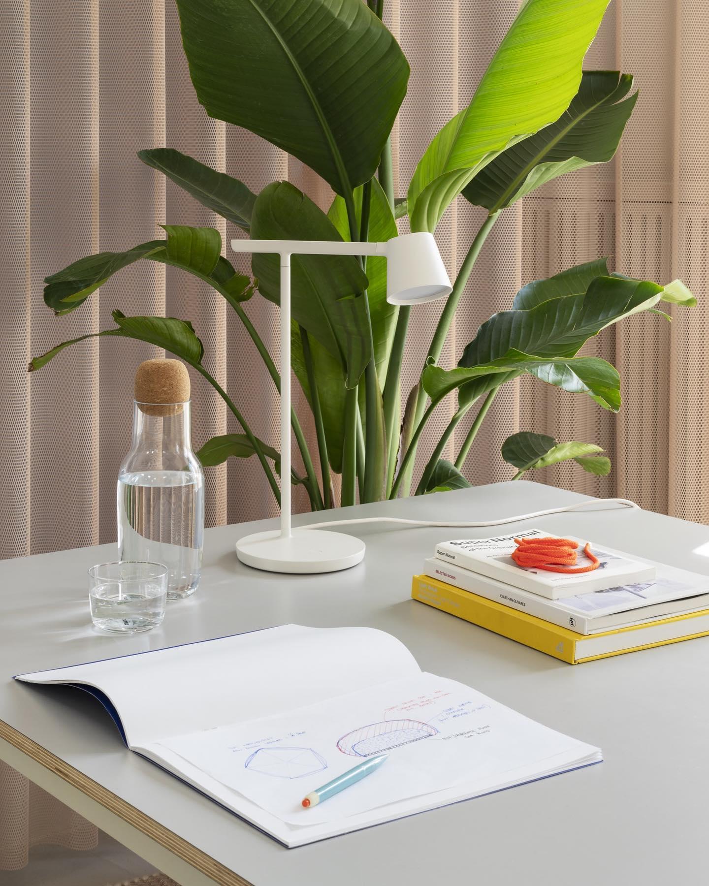 Core Table Lamp