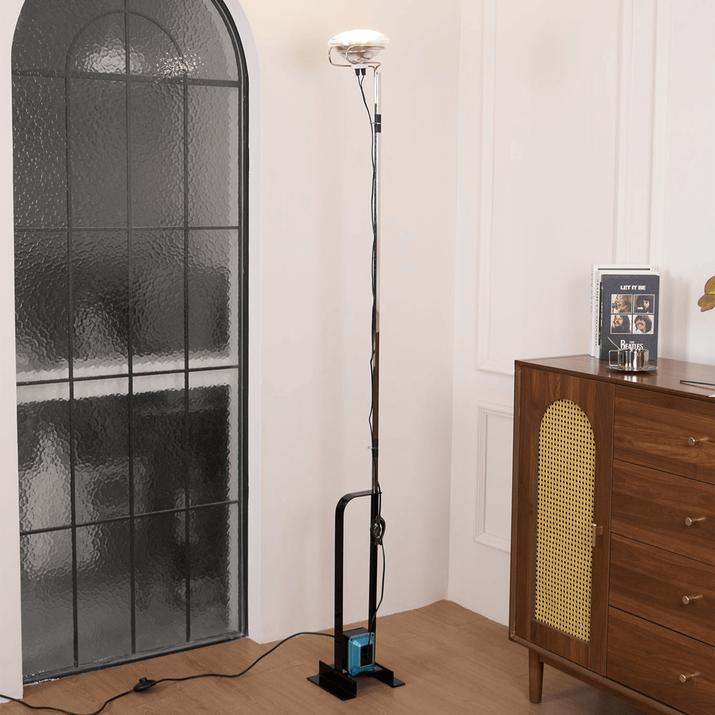 Toio Floor Lamp