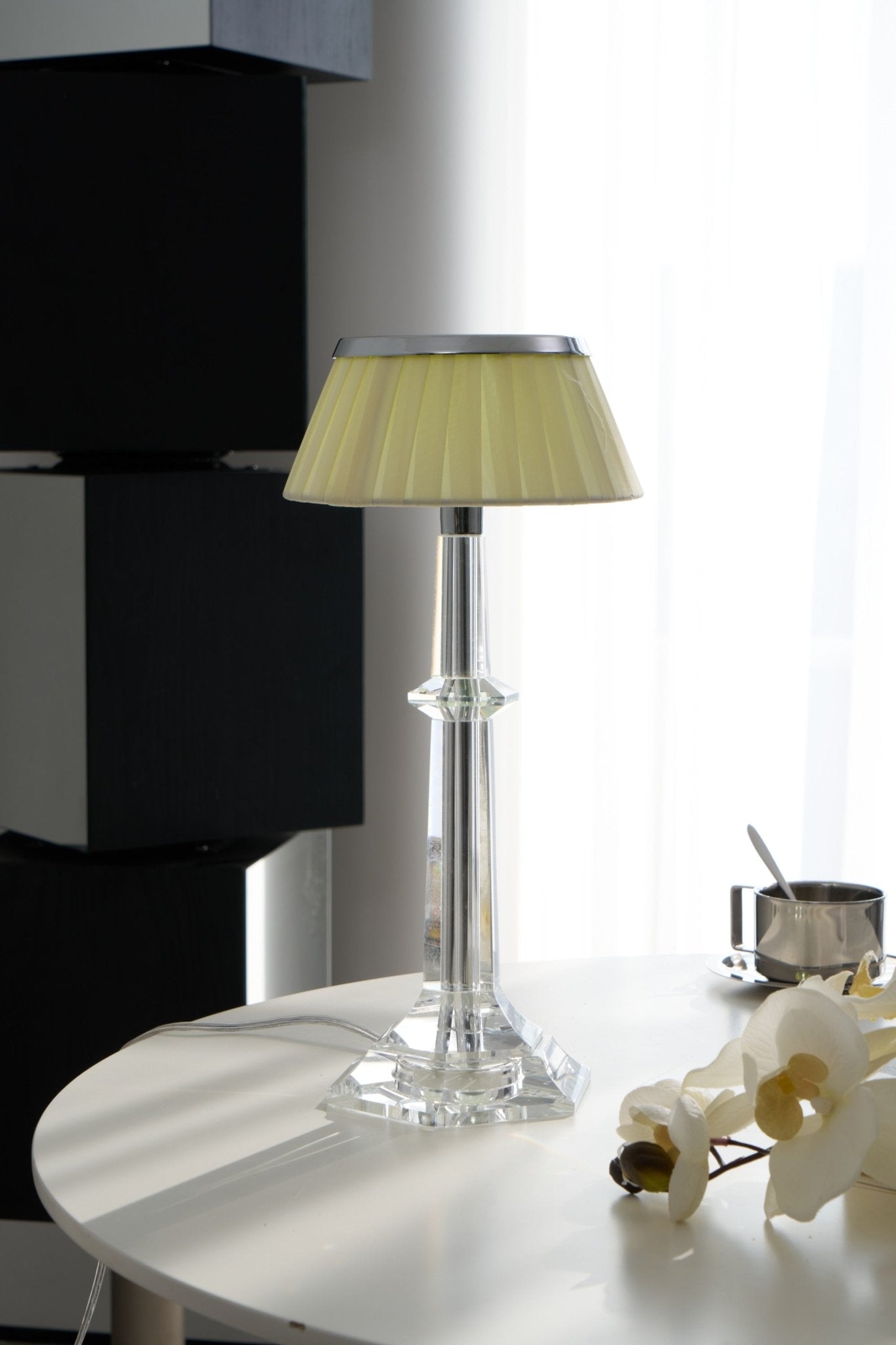 Versailles Table Lamp