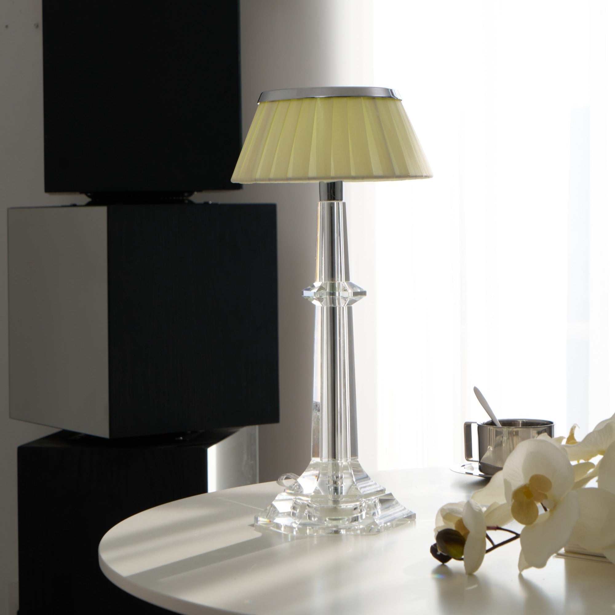 Versailles Table Lamp