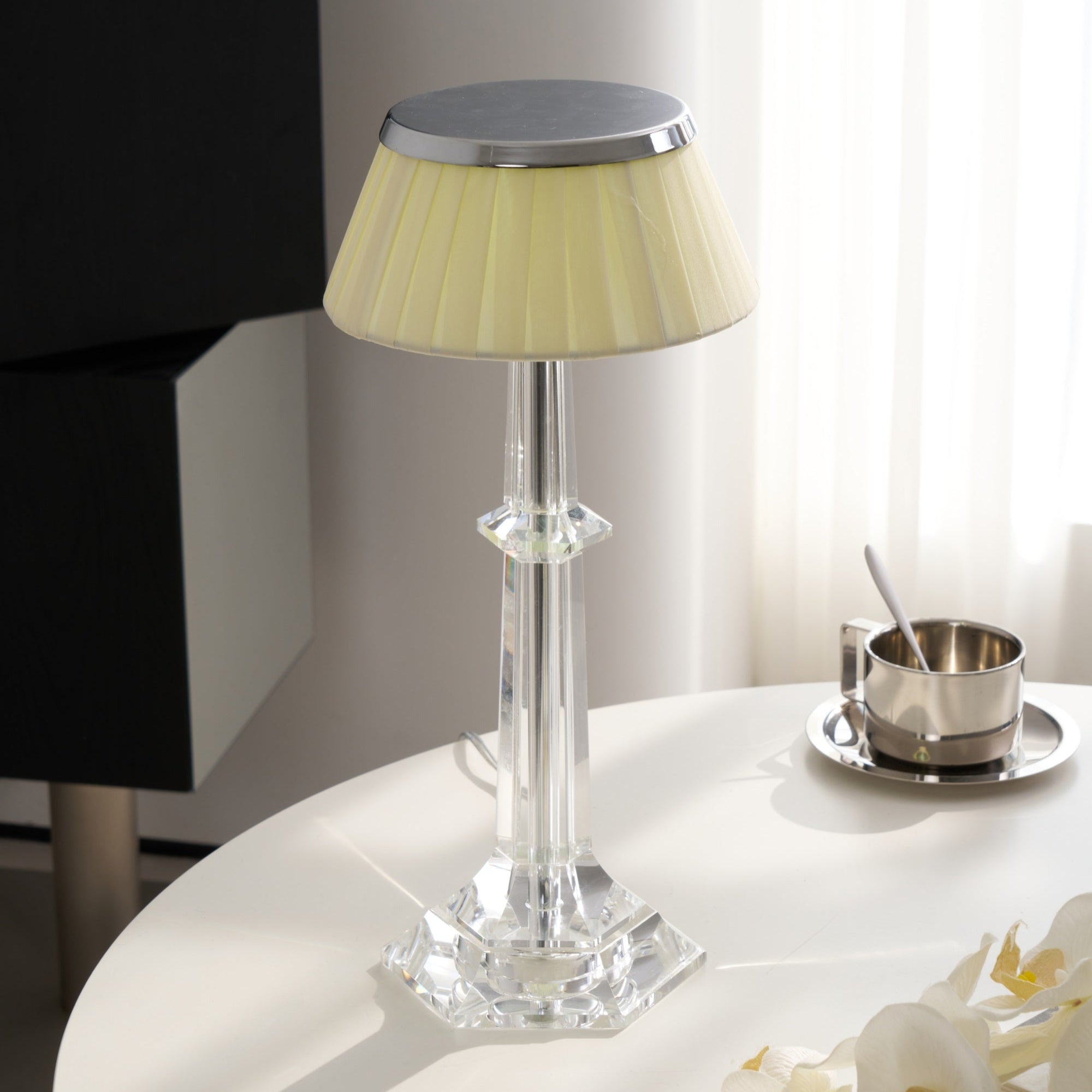 Versailles Table Lamp