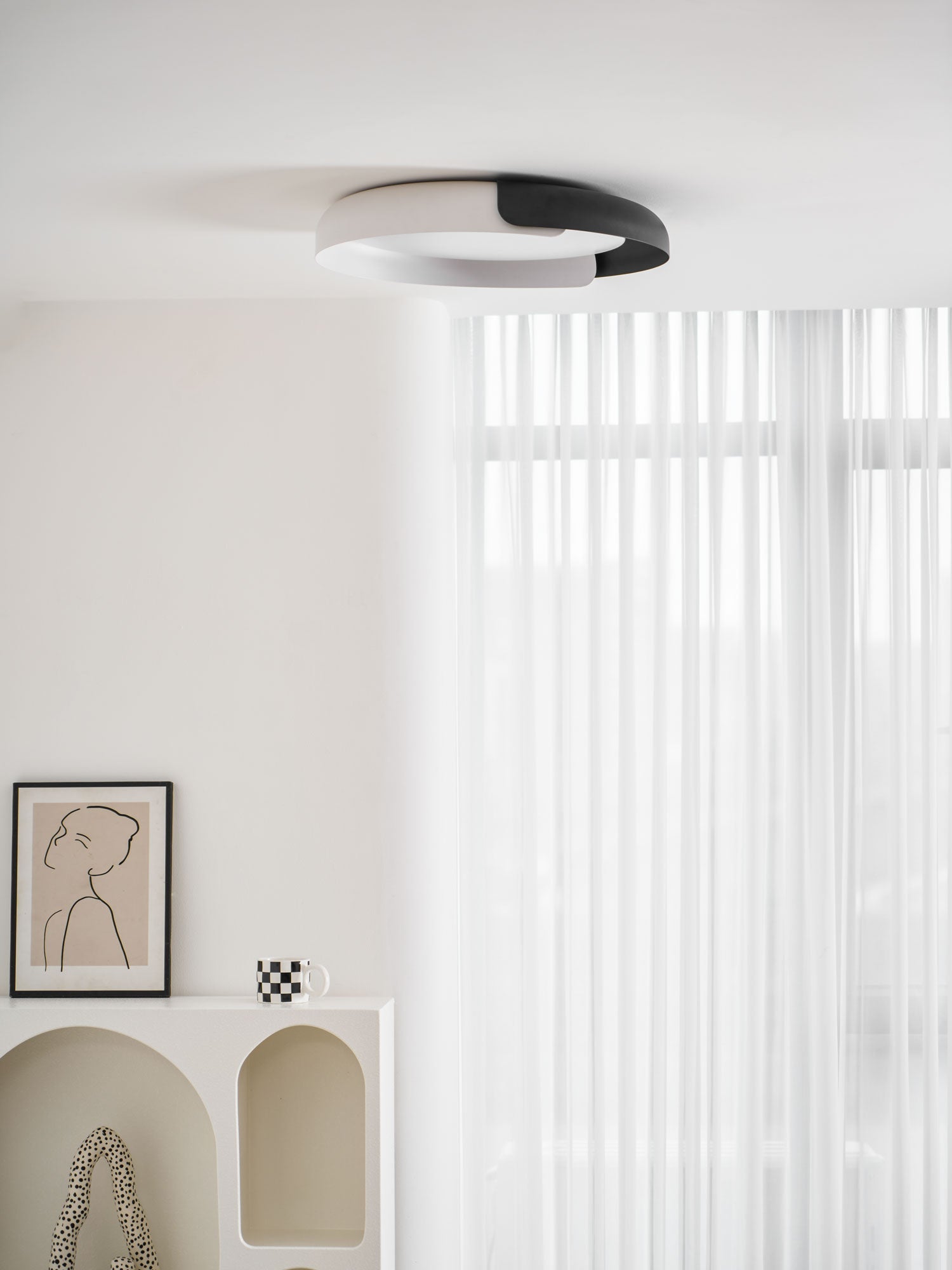 Vikaey Ceiling Light