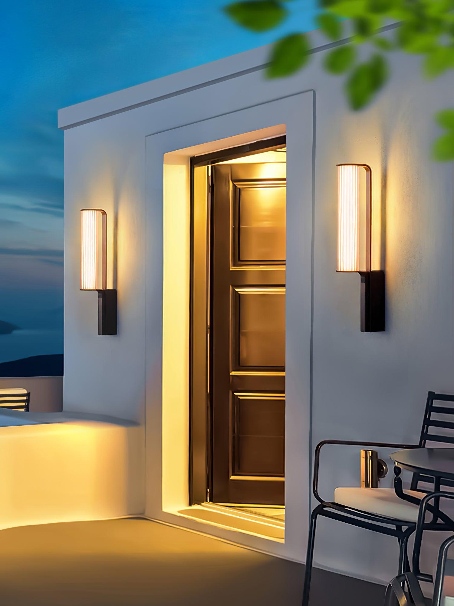 Lumo Arc Outdoor Floor Lamp
