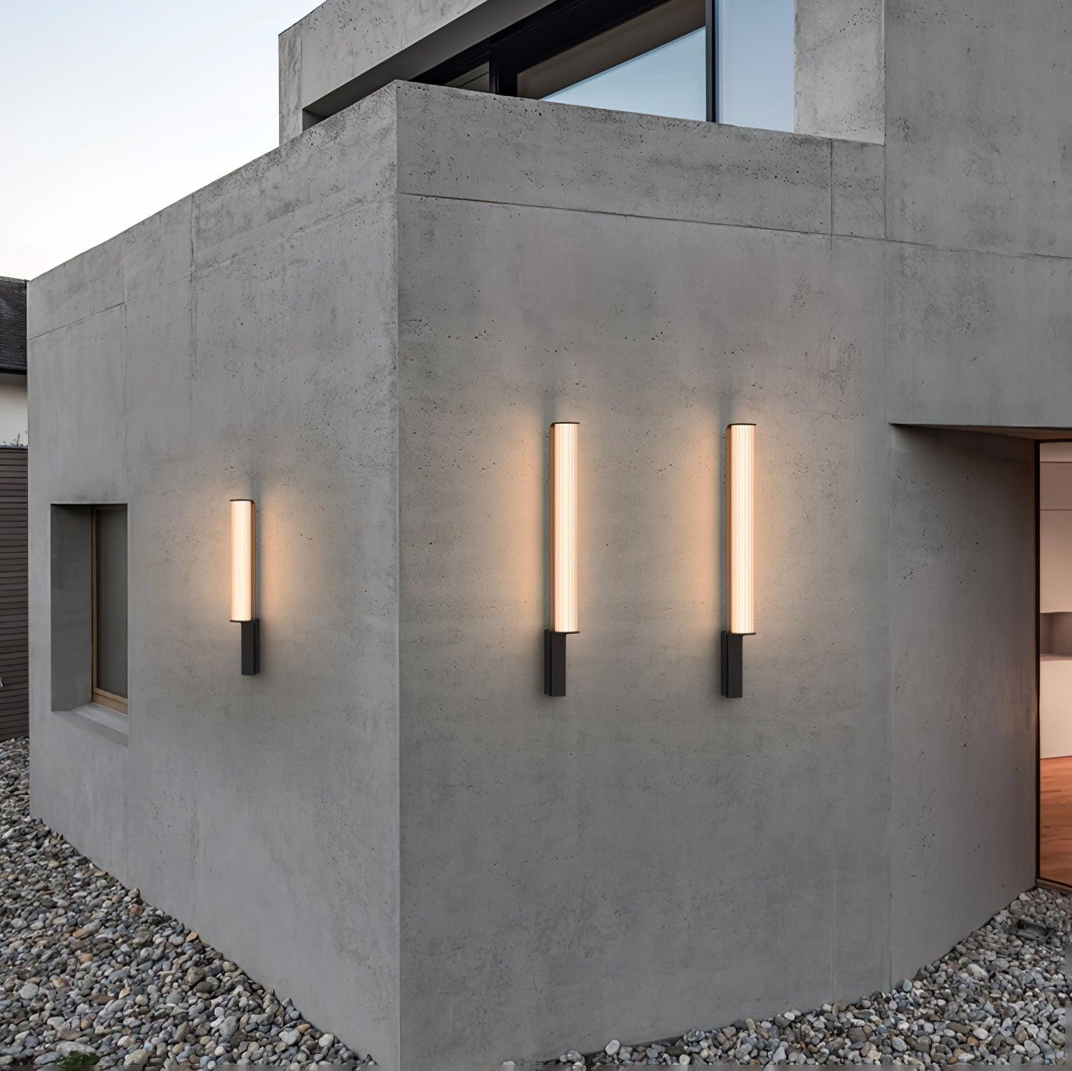 Lumo Arc Outdoor Floor Lamp