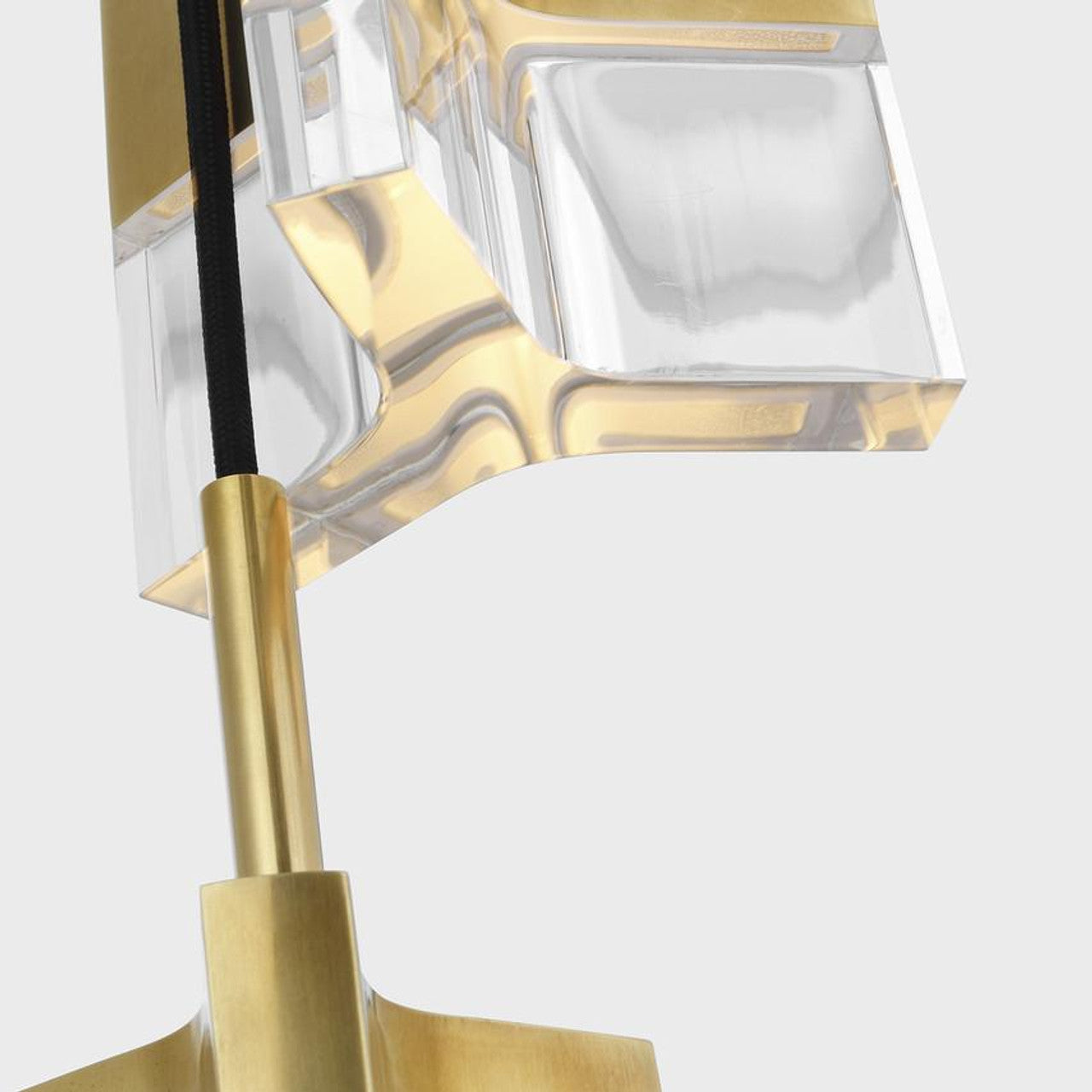 Elias 9" Floating Pendant